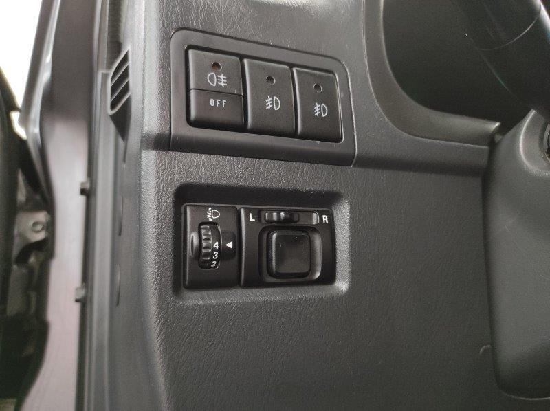 SUZUKI Jimny 3ª serie - Jimny 1.3 4WD Evolution