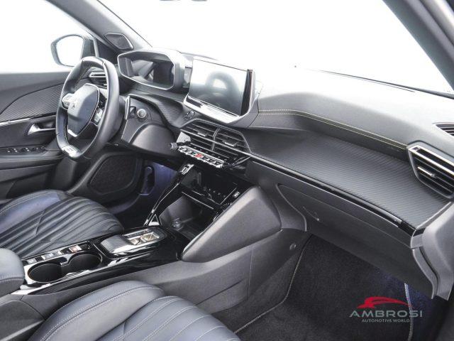 PEUGEOT 2008 BlueHDi 130 S&S EAT8 GT