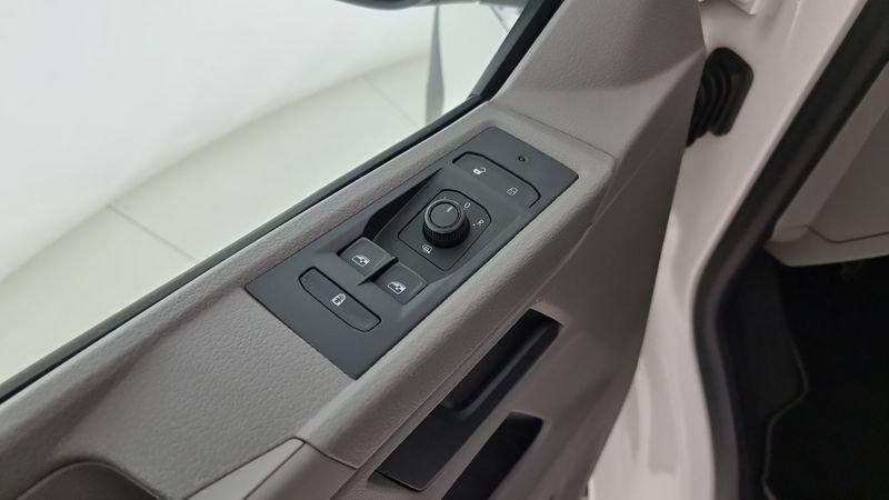 Volkswagen Caravelle 2.0 TDI 110CV PC Trendline 9 posti