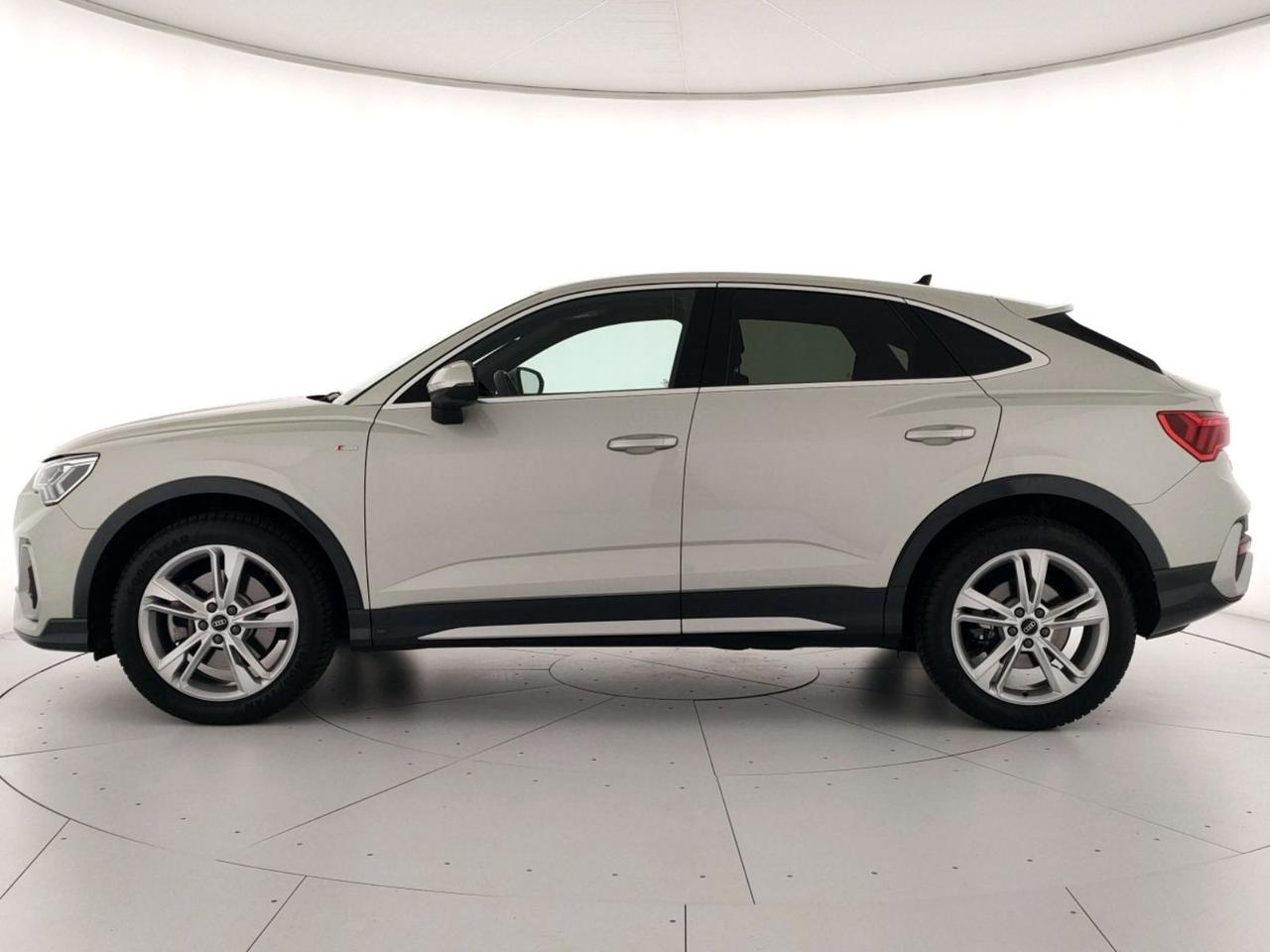 Audi Q3 sportback 40 2.0 tdi s line edition quattro 193cv s-tronic