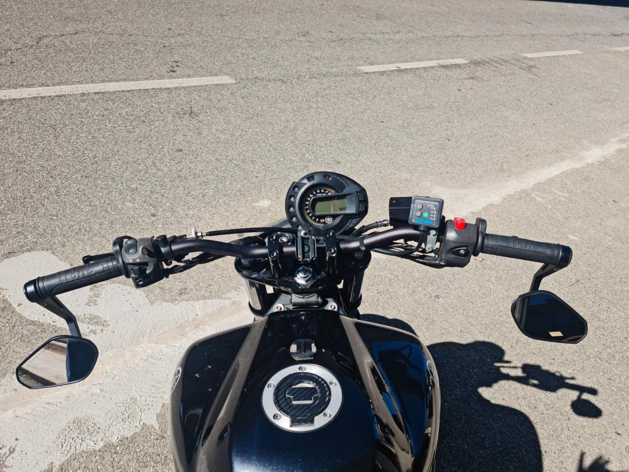 Yamaha FZ6 ( 2004 / 07 )