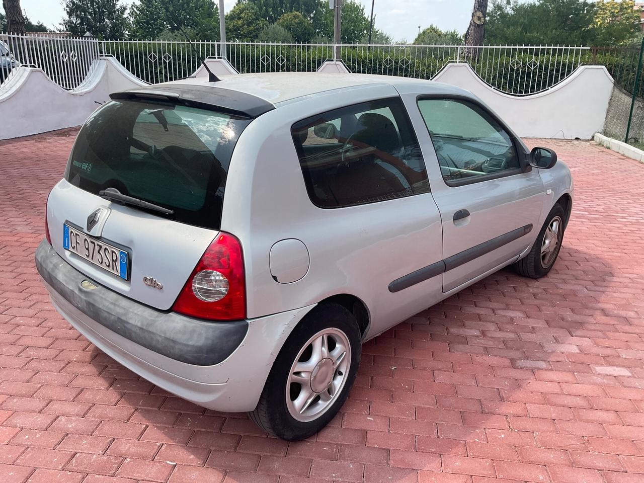 Renault Clio 1.2 cat 5 porte Symbol