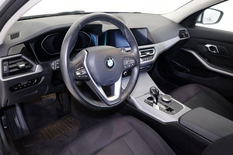 BMW Serie 3 G21 2019 Touring Diese 320d Touring Business Advantage auto