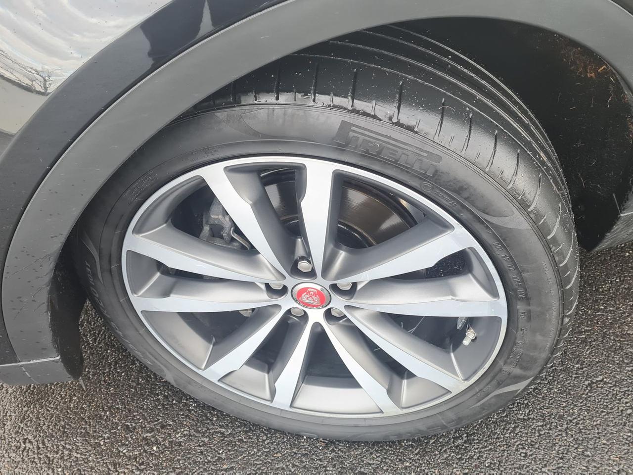 Jaguar E-Pace E - Pace D150 S #8214