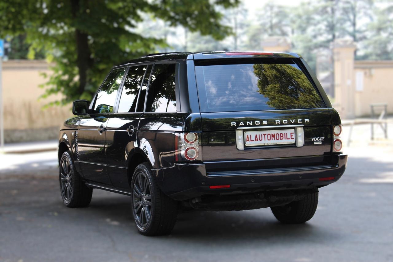 Land Rover Range Rover Range Rover 4.4 TDV8 Vogue