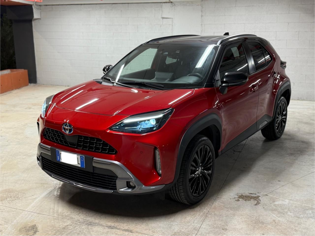 Toyota Yaris Cross 1.5 Hybrid 5p. E-CVT AWD-i Adventure
