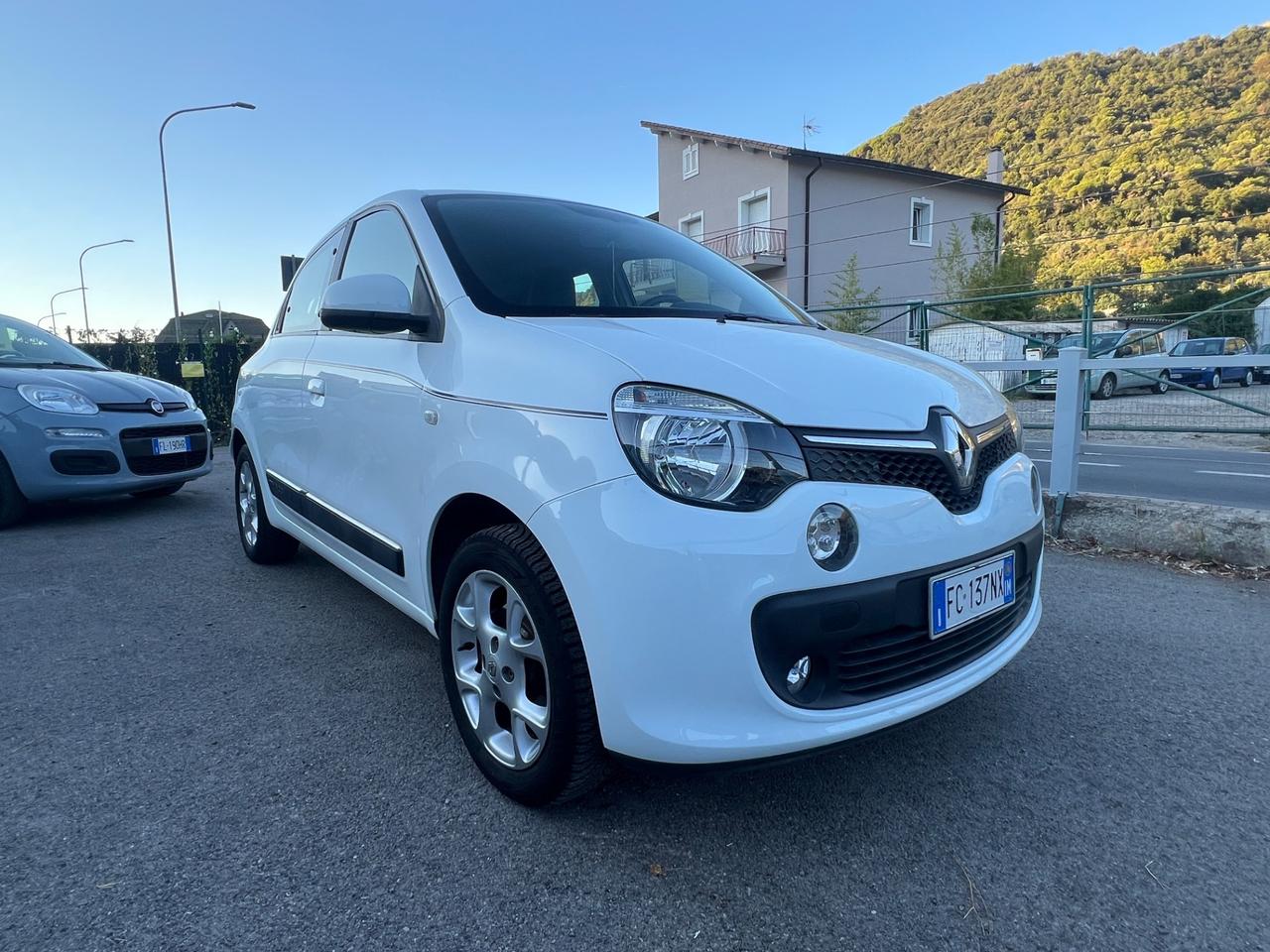 Renault Twingo SCe Intens