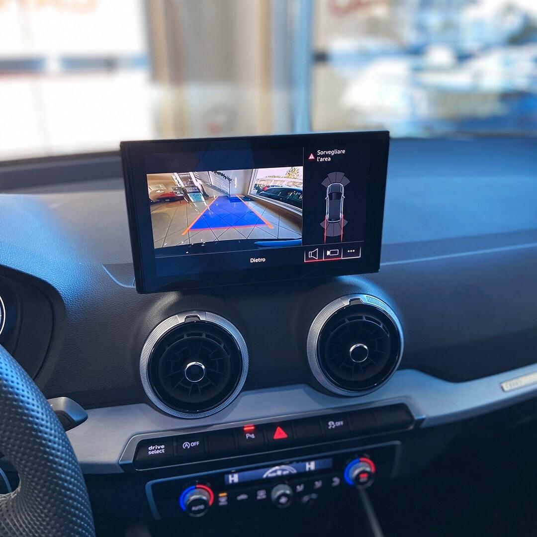 Audi Q2 35 TDI S line edition identity black 2.0 150cv