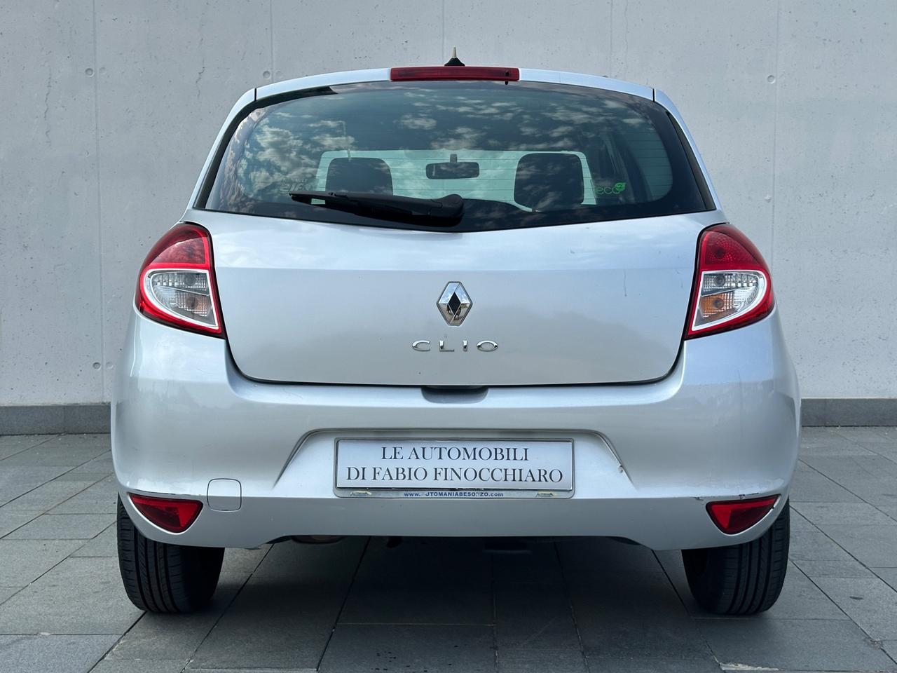 Renault Clio 1.2 16V 5 porte Luxe