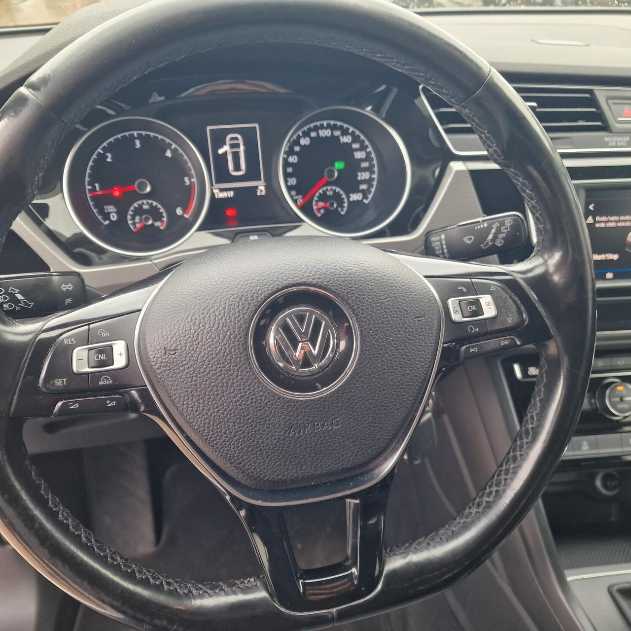 Volkswagen Touran 1.6 TDI 115 CV SCR DSG Highline BlueMotion Tech.