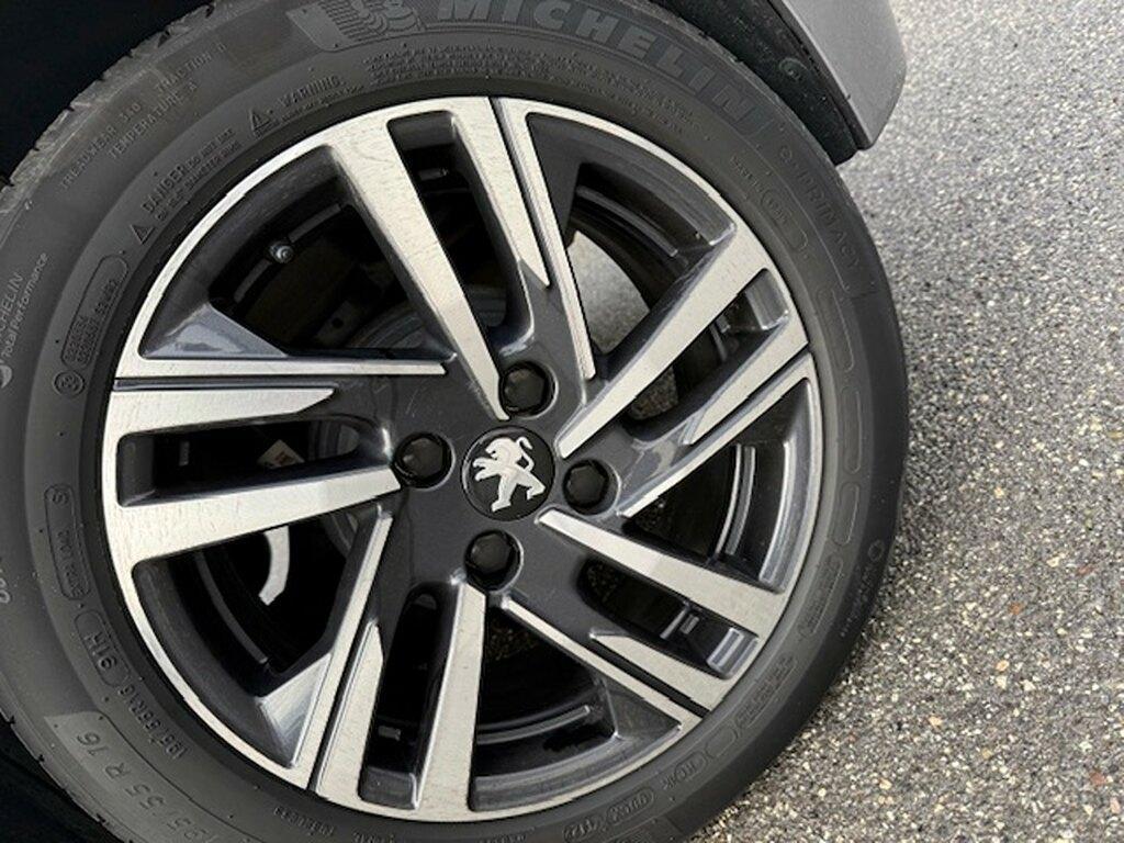 Peugeot 208 5 Porte 1.2 PureTech Allure Pack