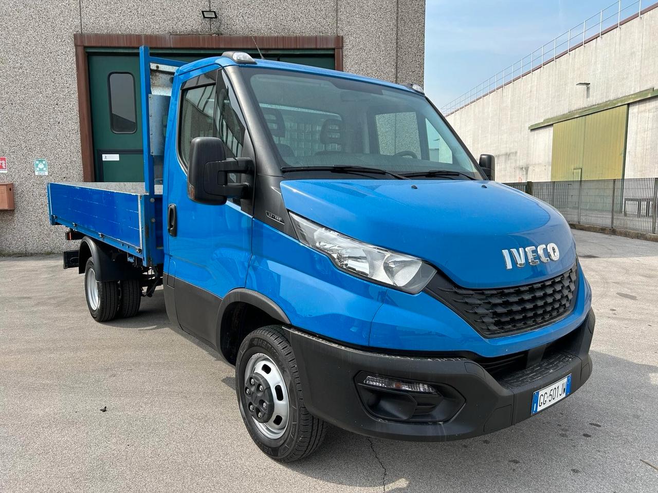 Iveco Daily 35c14 RIBALTABILE