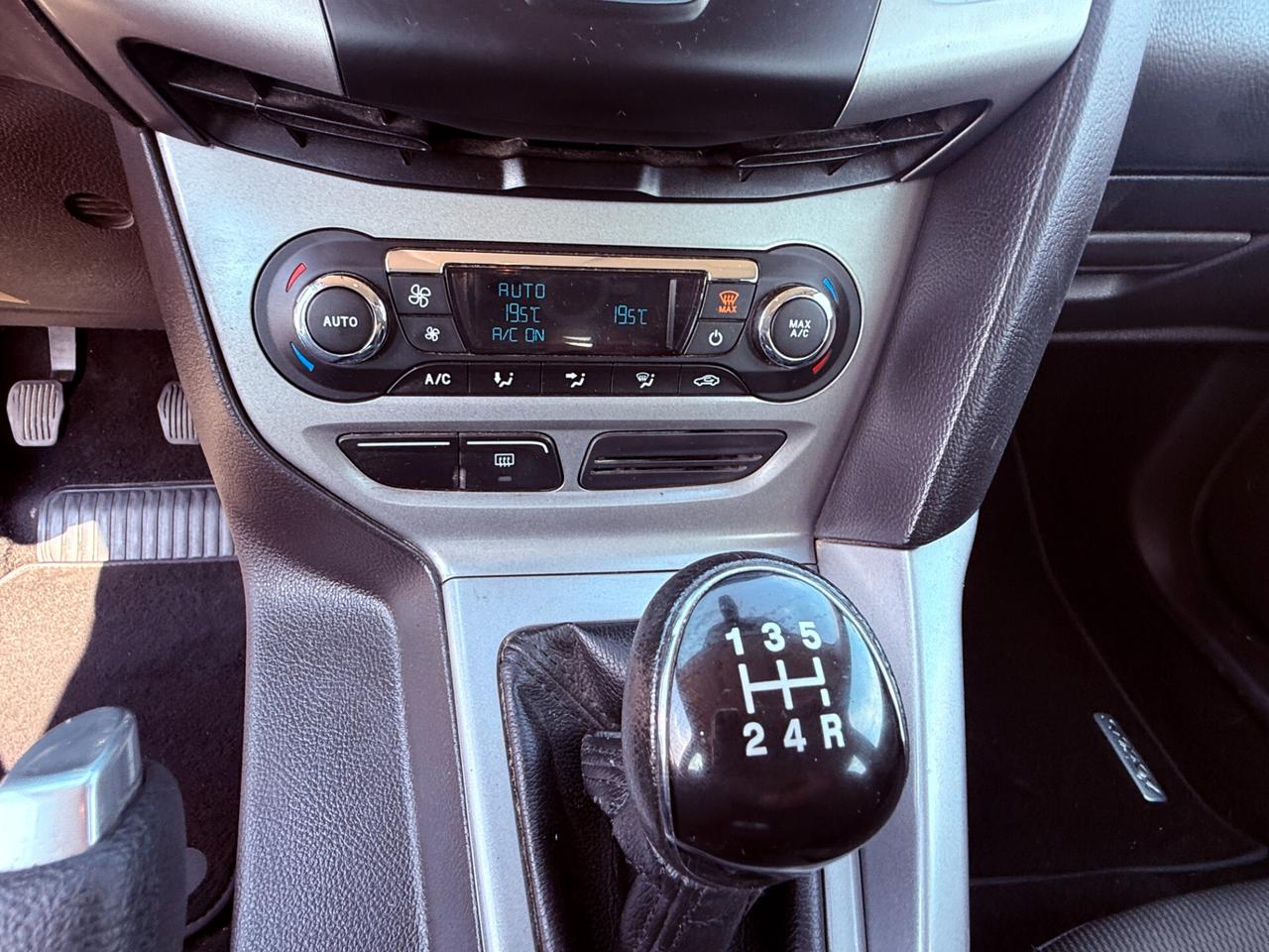 Ford Focus 1.6 120 CV GPL