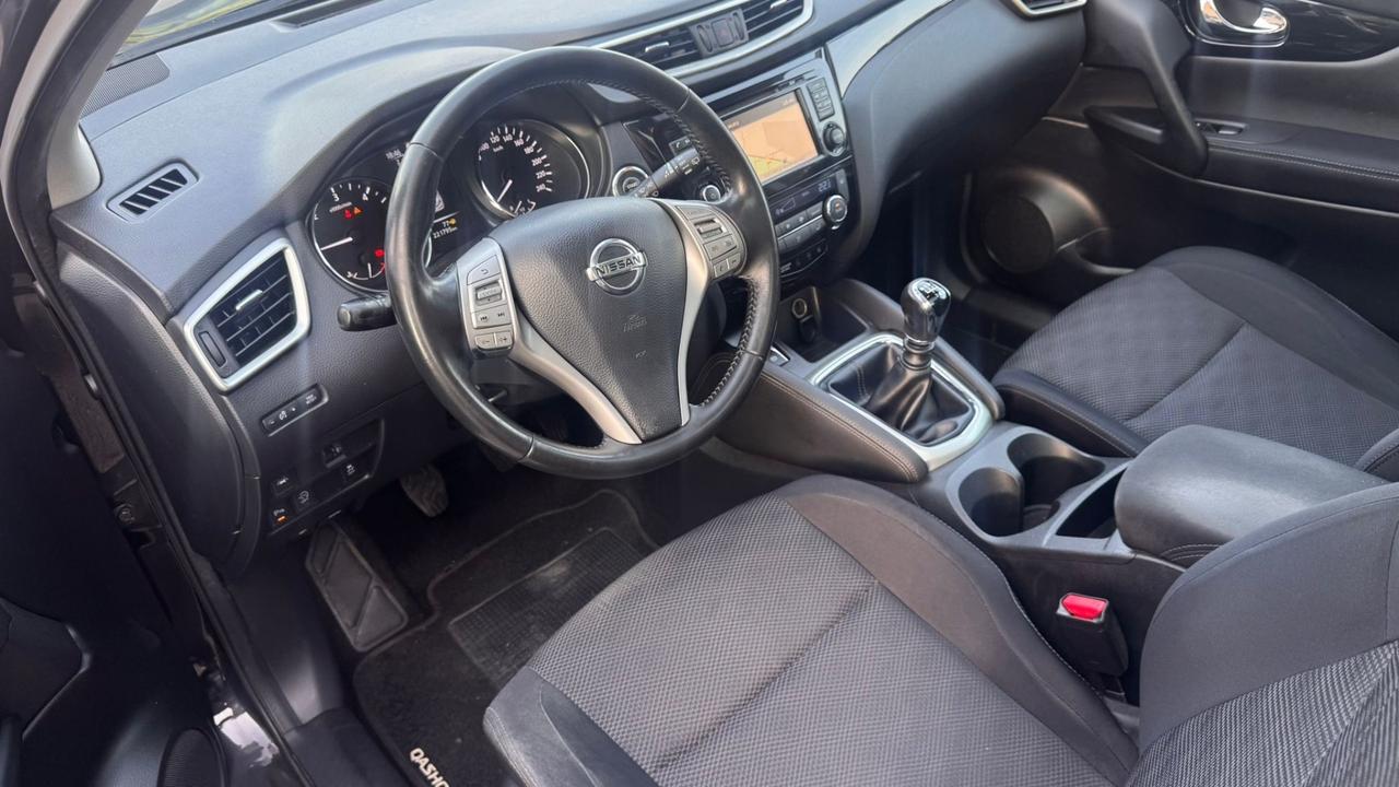 Nissan Qashqai 1.5 dCi N-Connecta