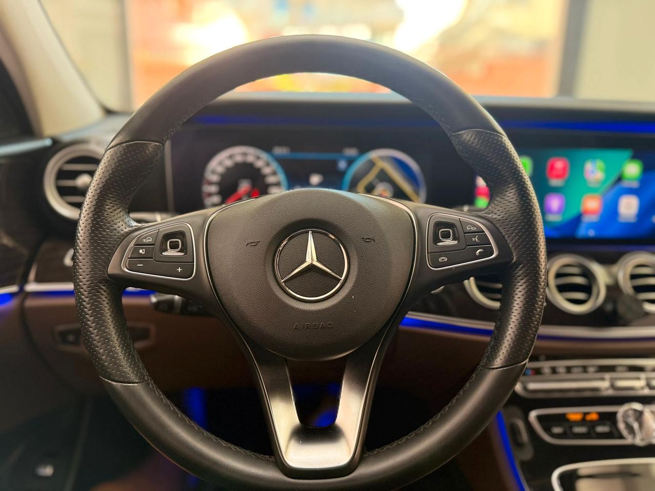 Mercedes-benz E 220 d Auto Premium Plus