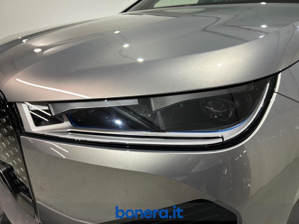 BMW iX M 60