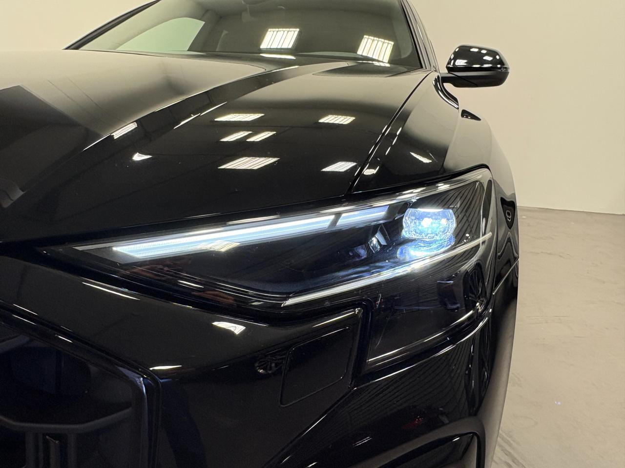 AUDI Q8 45 TDI MHEV TIPTRONIC QUATTRO S-LINE EDITION