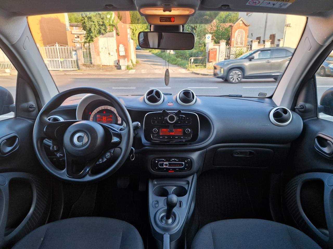 smart forTwo 1.0 7CV "60.300 km" AUTOMATICA, Bluetooth, Cruise