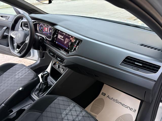 VOLKSWAGEN Taigo 1.0 TSI 110 CV DSG R-Line TETTO APR/PAN