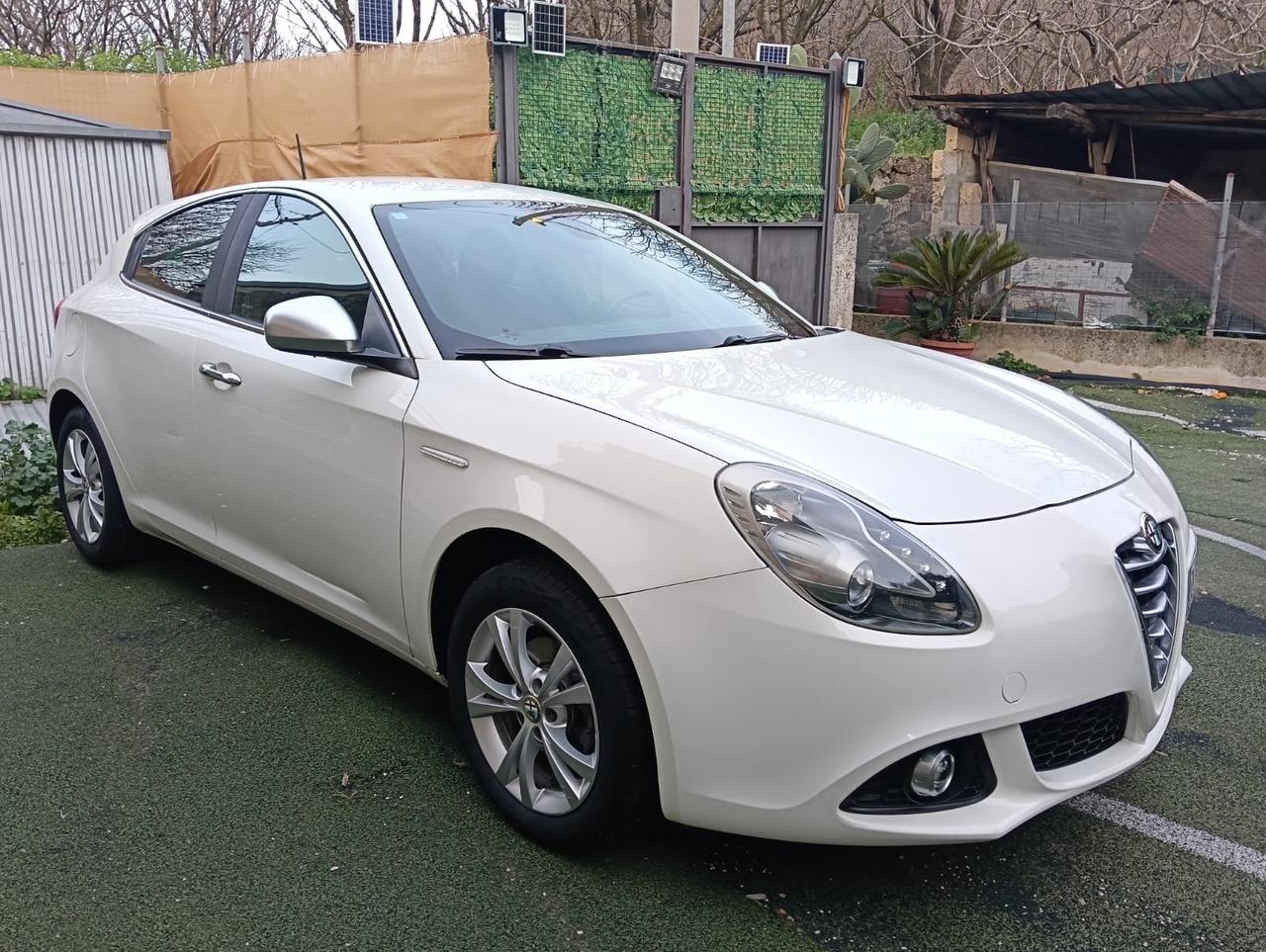 Alfa Romeo Giulietta 1.4 GPL FULL OPTIONAL FINE 2014