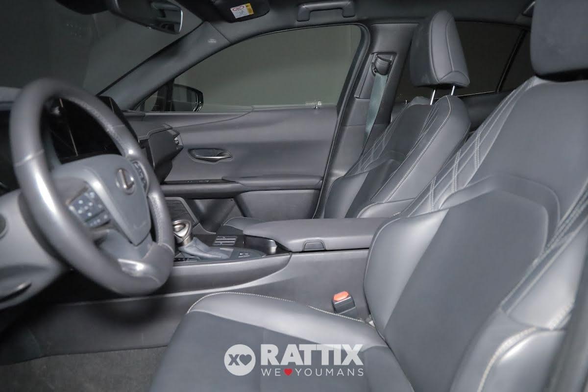 Lexus UX 250h 2.0 HEV Design CVT