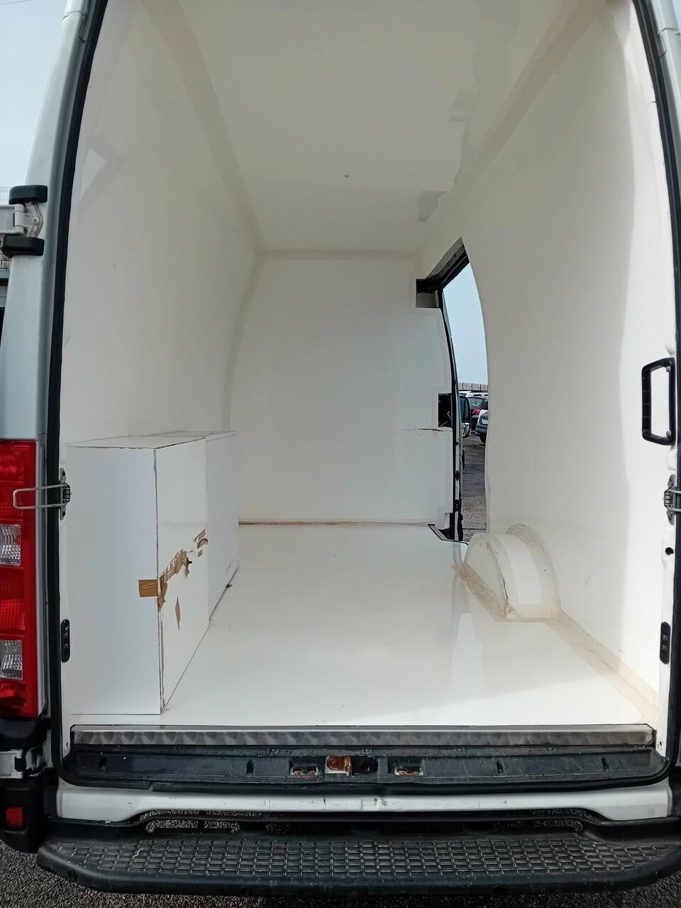 Iveco TURBO DAILY 35S12 COINBENTATO