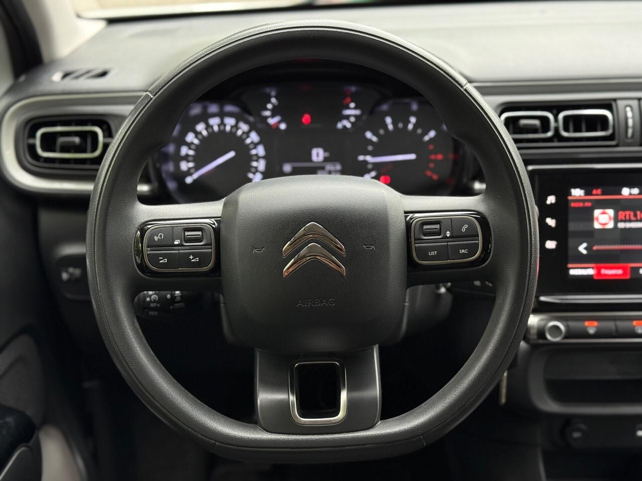 CITROËN C3 2022 PureTech 1.2 83cv Shine