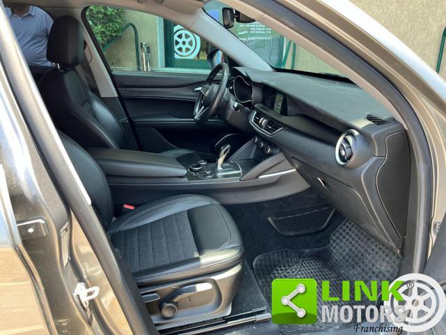 ALFA ROMEO Stelvio 2.2 Turbodiesel 180 CV AT8 RWD Super