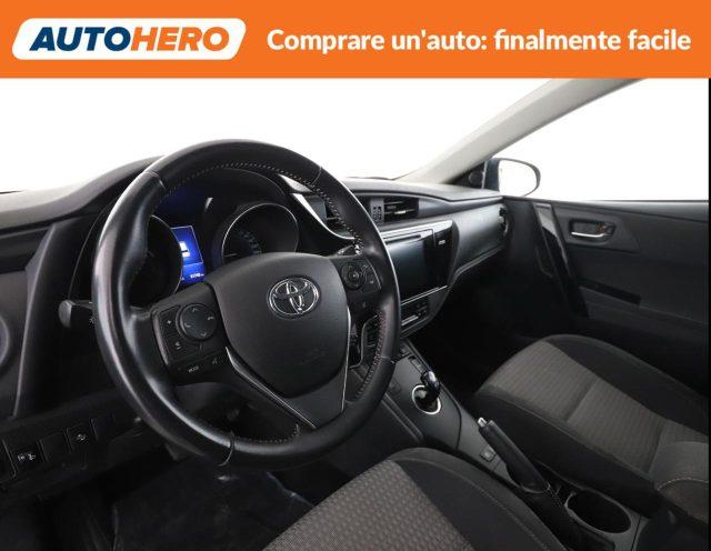 TOYOTA Auris 1.8 Hybrid Black Edition