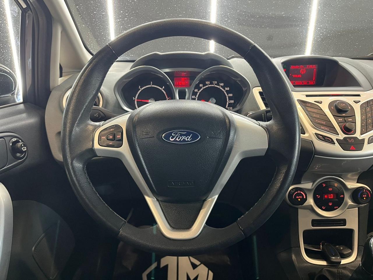 Ford Fiesta 1.4 TDCi 5p. Titanium OK NEOPATENTATI