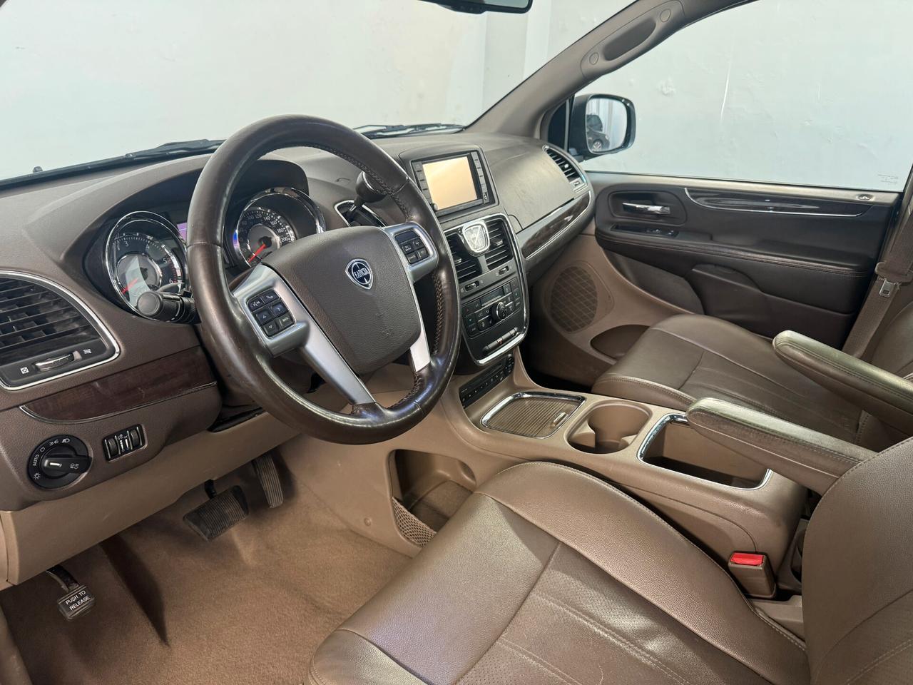 Lancia Voyager 2.8 Gold 163 CV FULL OPTIONAL 7POSTI