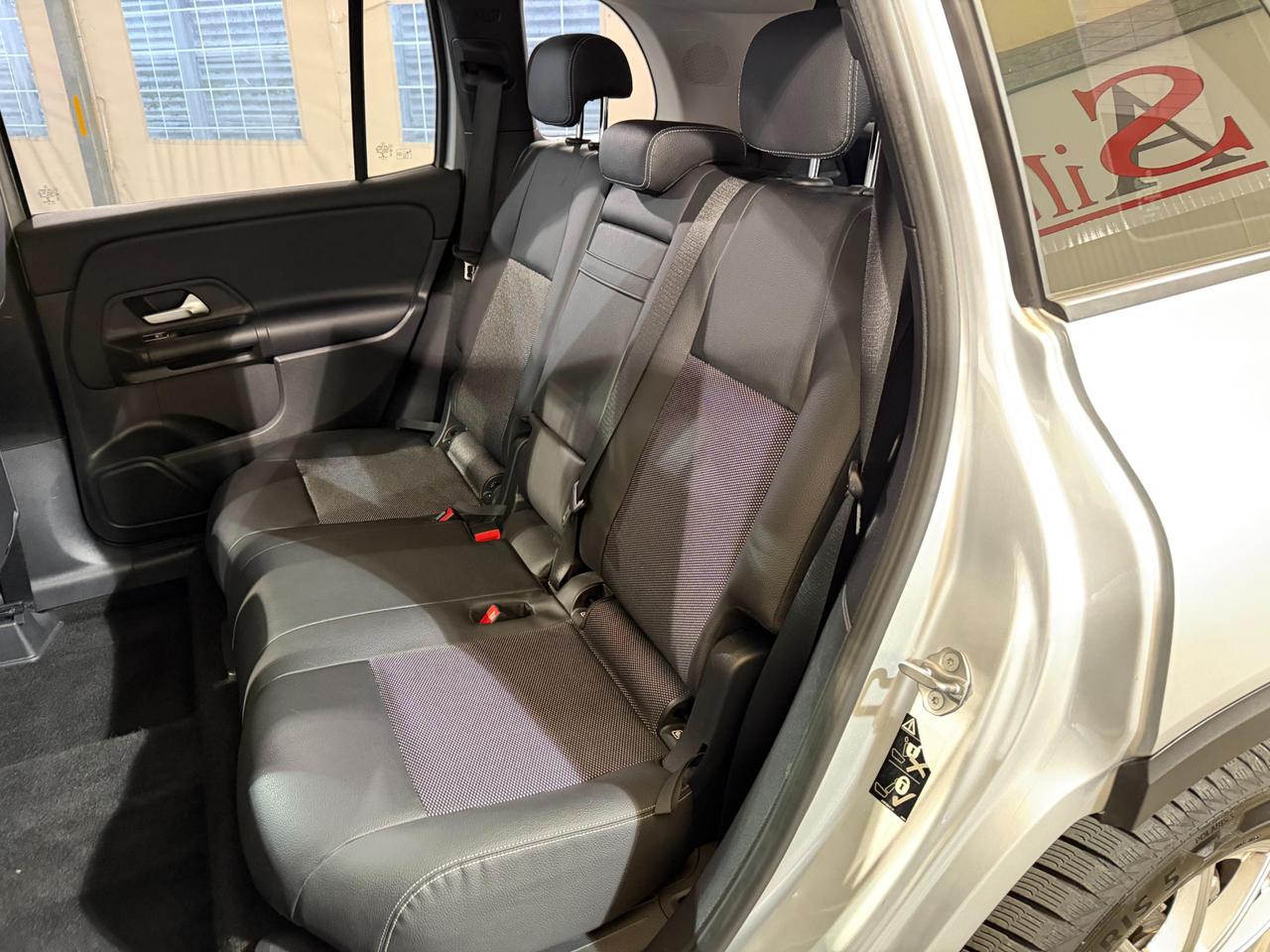 Mercedes GLB 180 d 180 CV Business automatic