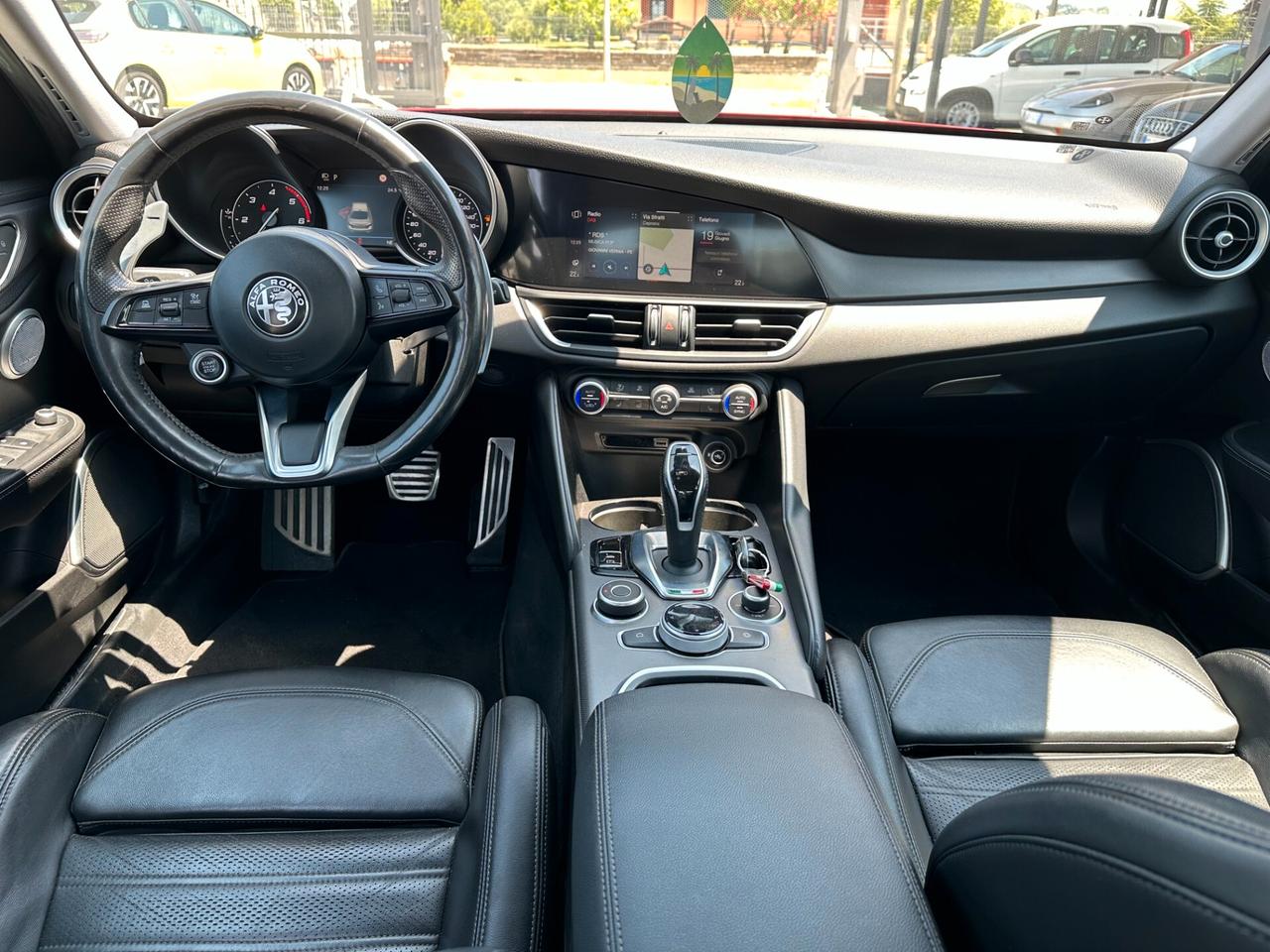 Alfa Romeo Giulia 2.2*VELOCE*Q4*210CV*AUT*NAVI*F1*KAMERA*HARMAN*