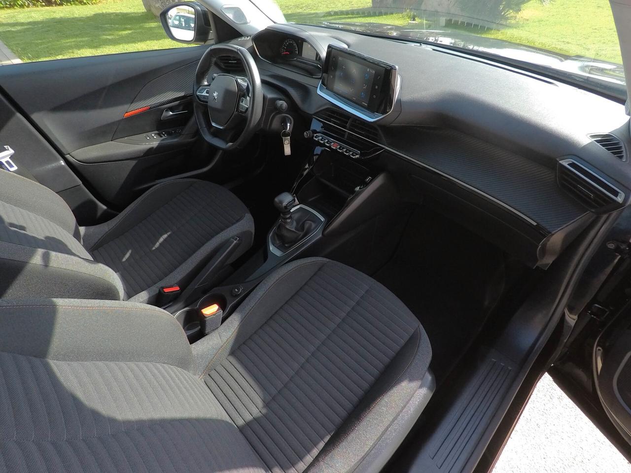 Peugeot 2008 PureTech 100 S&S Active