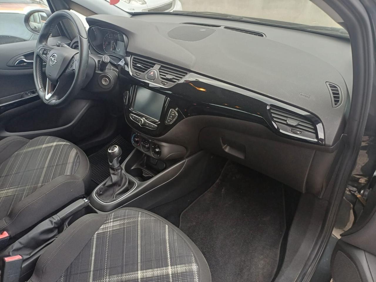 Opel Corsa GPL DI SERIE Pari al nuovo - 2018