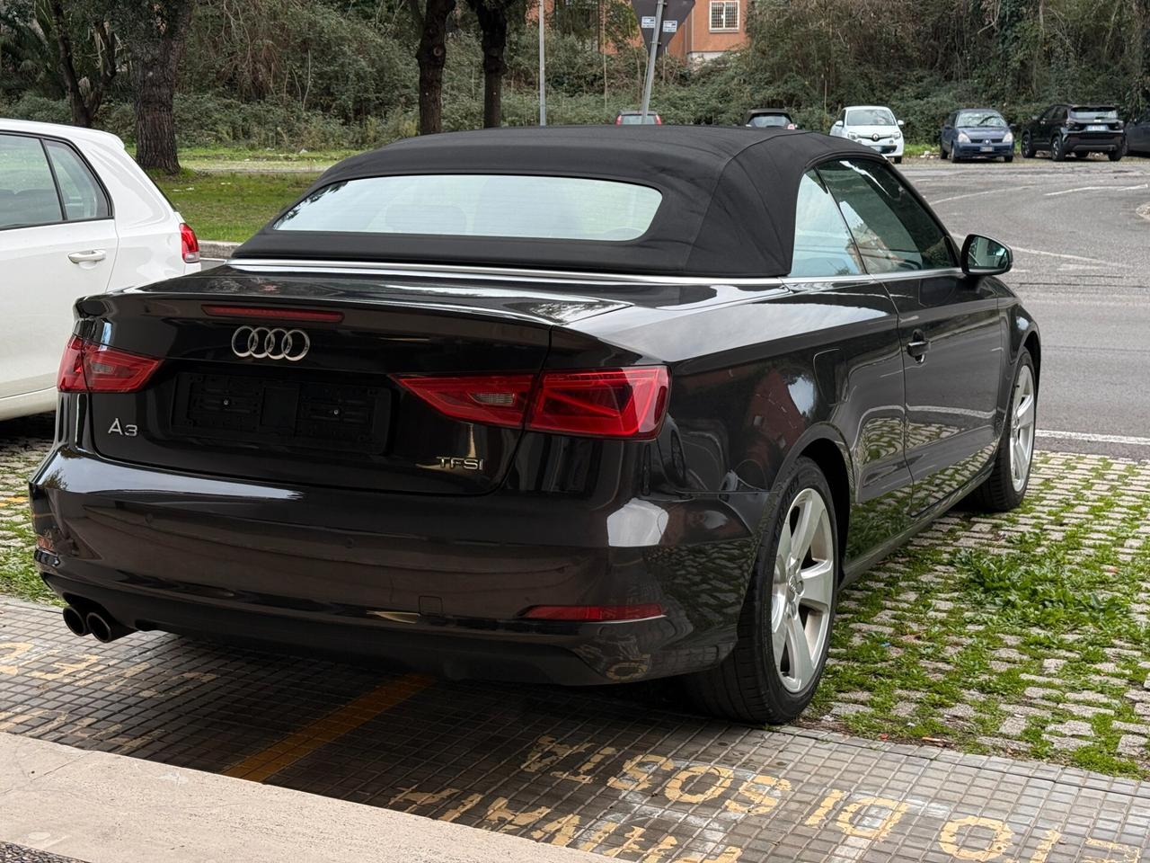 Audi A3 Cabrio 1.4 Sport, Tagl. ufficiali, alcantara, navigatore