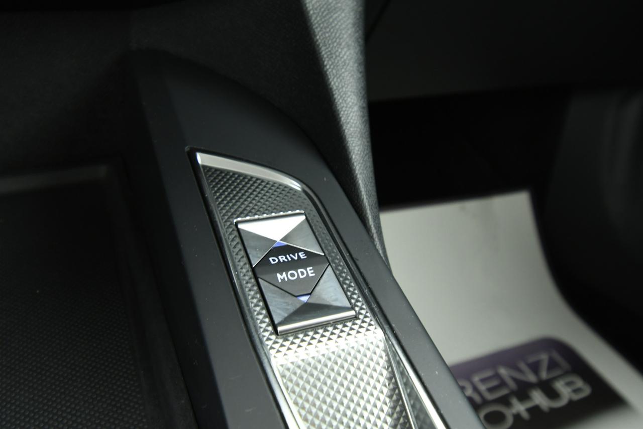DS DS3 1.5 bluehdi Performance Line 130cv auto LED+APP CONNECT+NEOPATENTATI