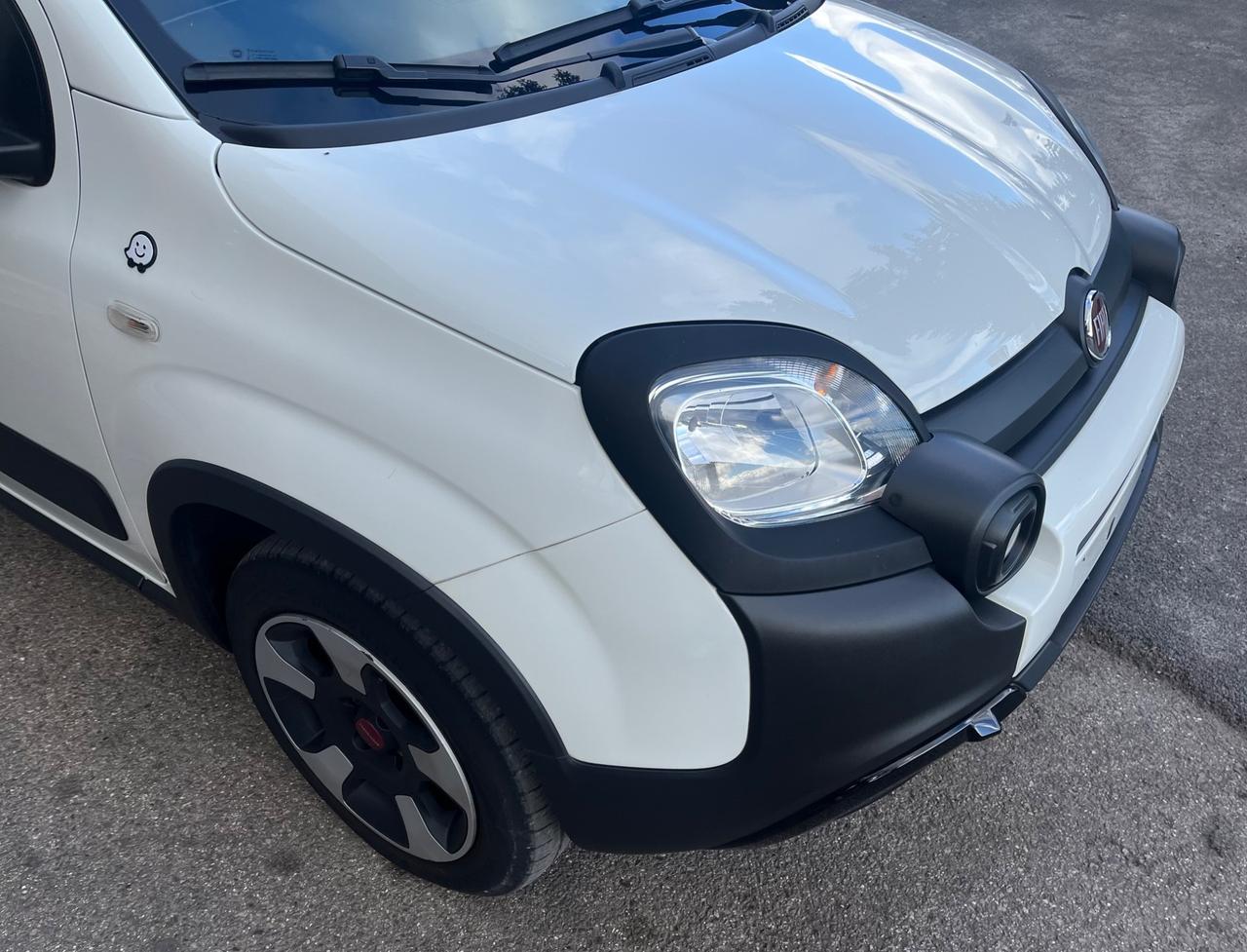 Fiat Panda 1.2 Cross Waze -solo Km 22165-