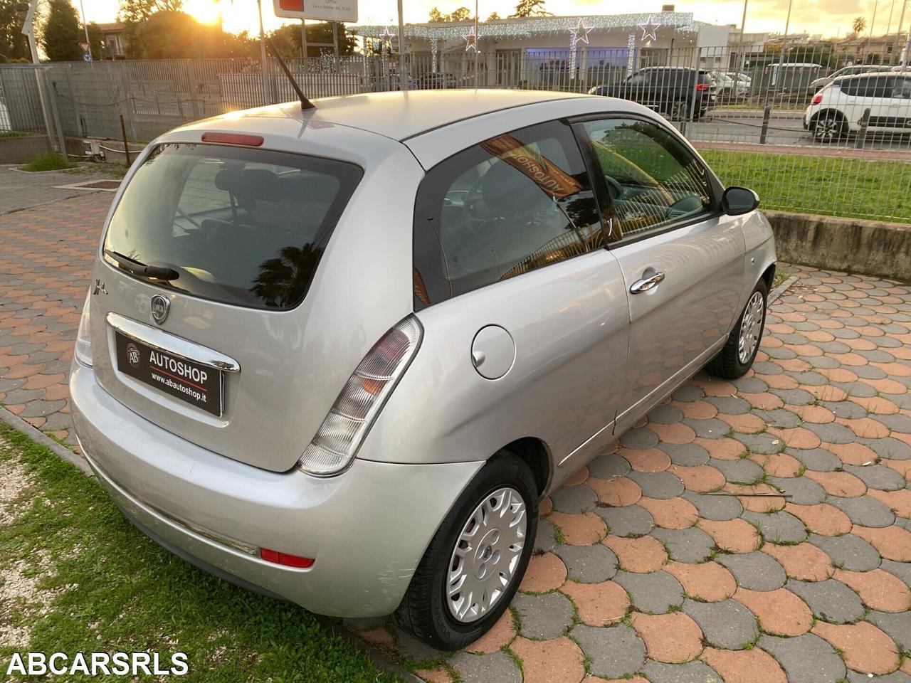 LANCIA - Ypsilon - 1.2 Argento GPL - NEOPATENTATI