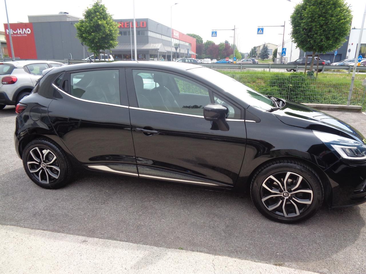 Renault Clio TCe 12V 75 CV 5 porte Duel