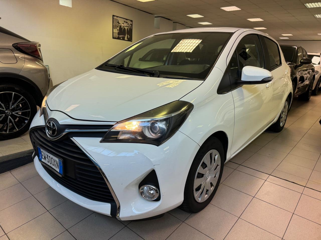 Toyota Yaris 1.3 5 porte Trend