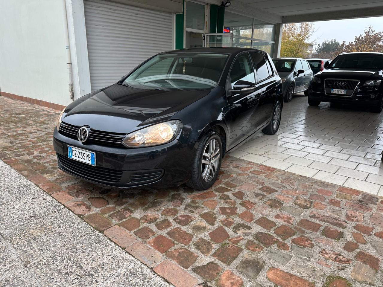 Volkswagen Golf 2.0 TDI 110CV (12 RATE)