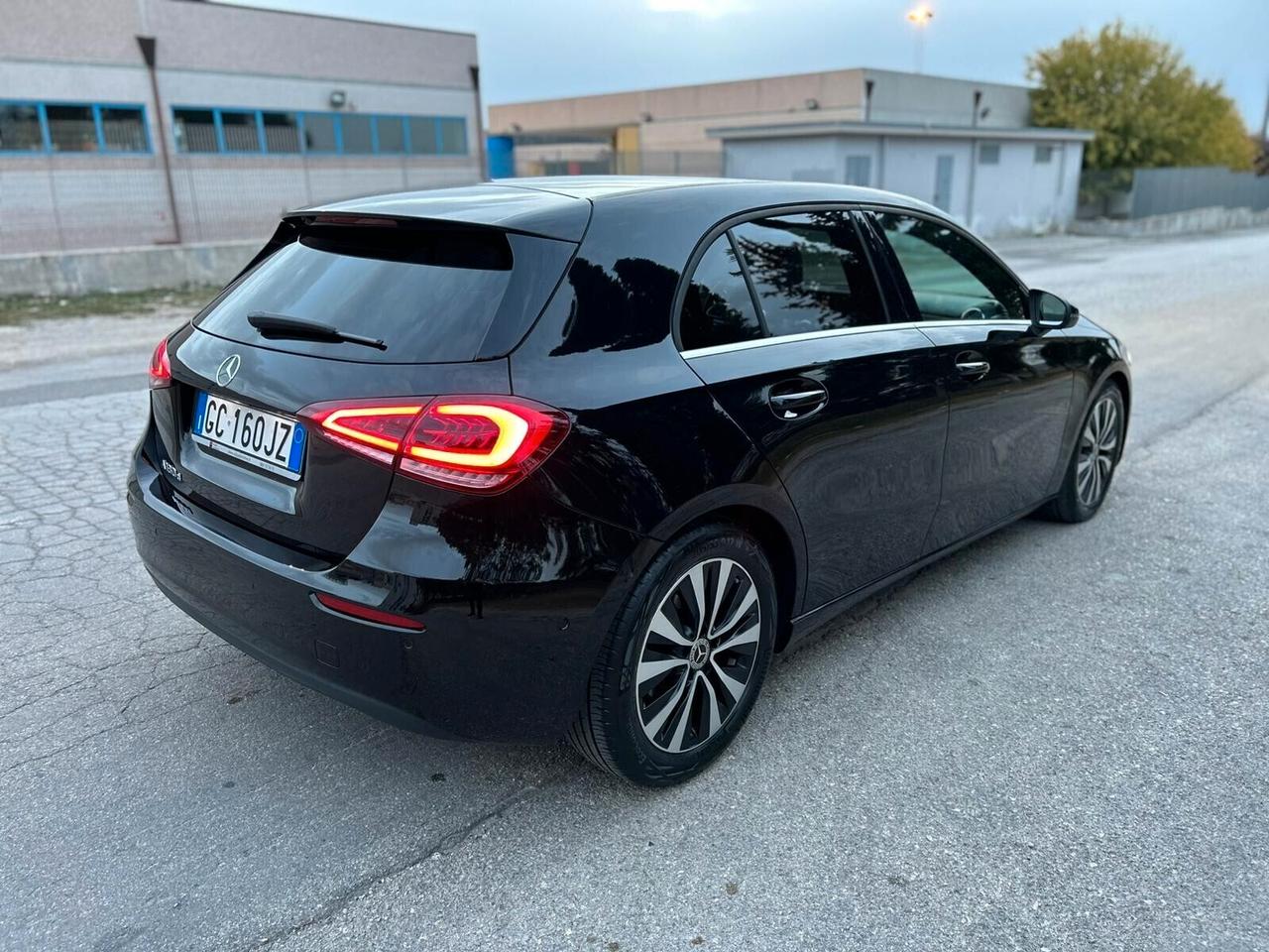 Mercedes-benz A 180 A 180 d Automatic Premium