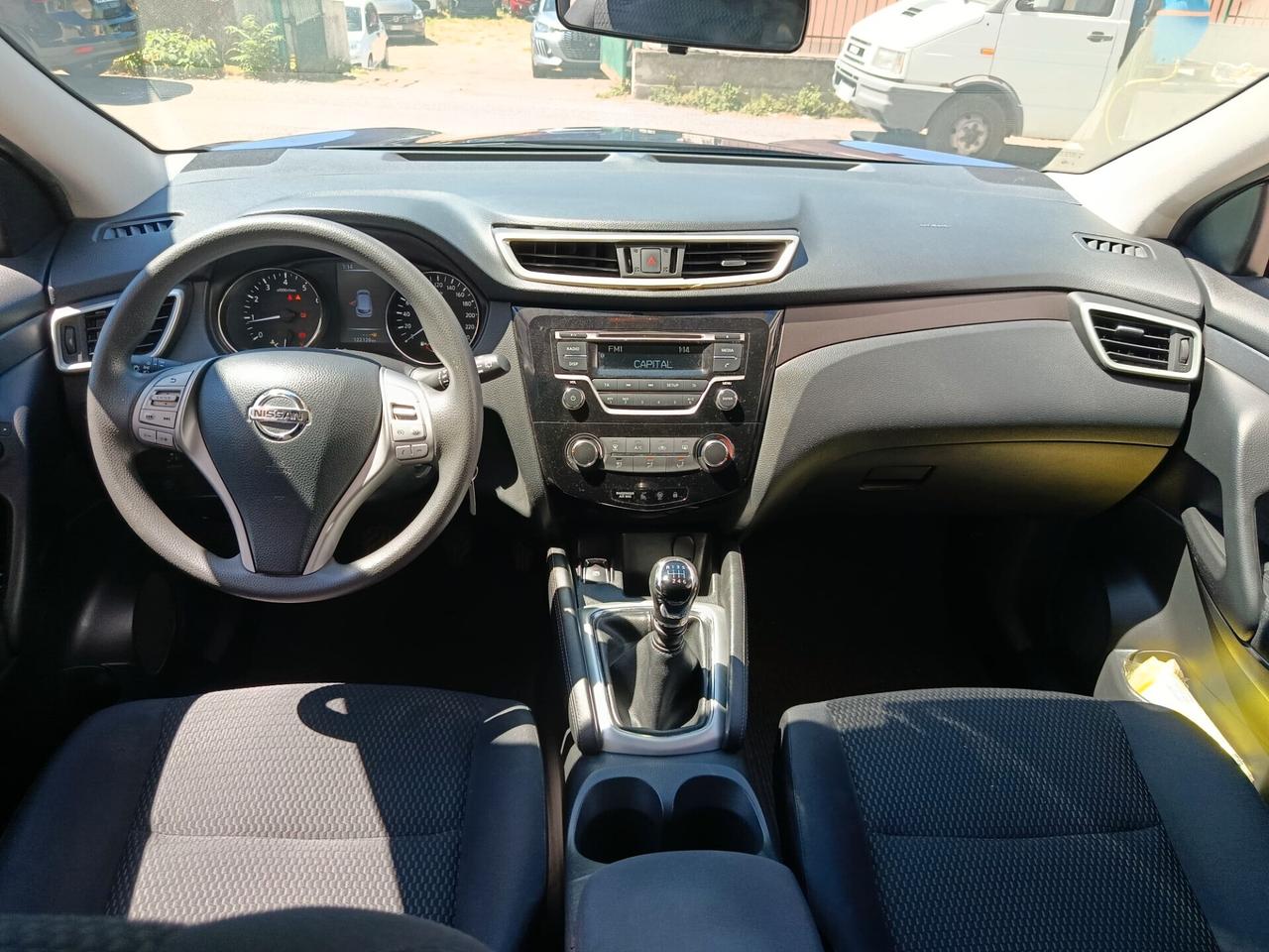 Nissan Qashqai 1.2 Visia