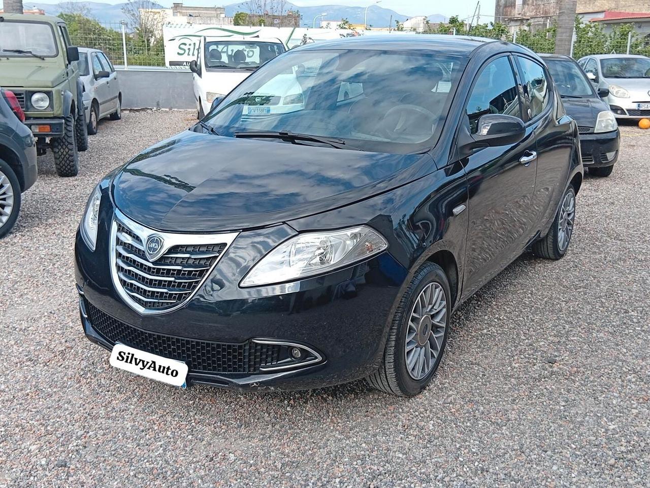 Lancia Ypsilon 1.2 69 CV 5 porte GPL Ecochic Gold