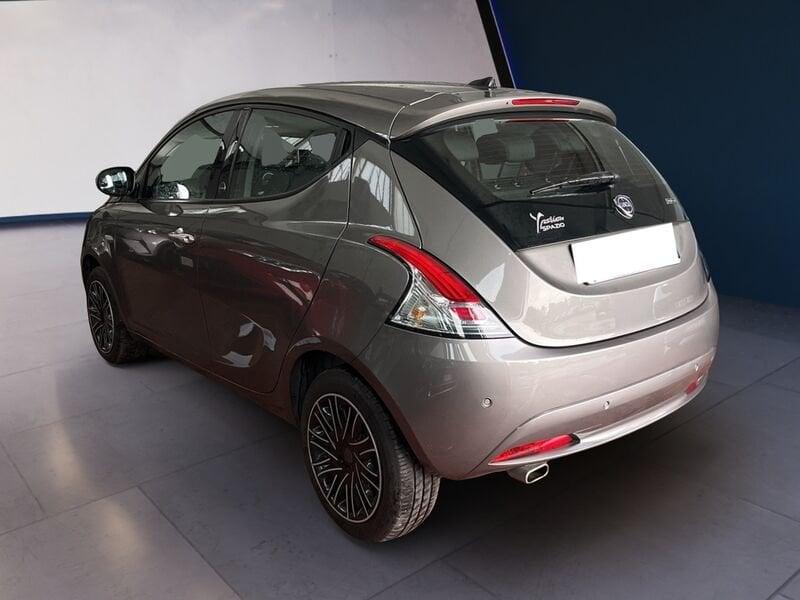 Lancia Ypsilon III 2021 1.0 firefly hybrid Gold s&s 70cv 5p.ti