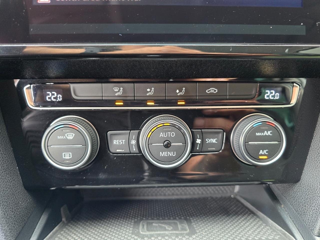 Vw Passat Variant 2.0 TDI SCR EVO DSG Bus.