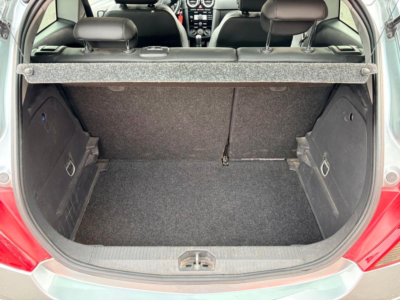 Opel Corsa 1.2 85CV 3 porte GPL-TECH b-color