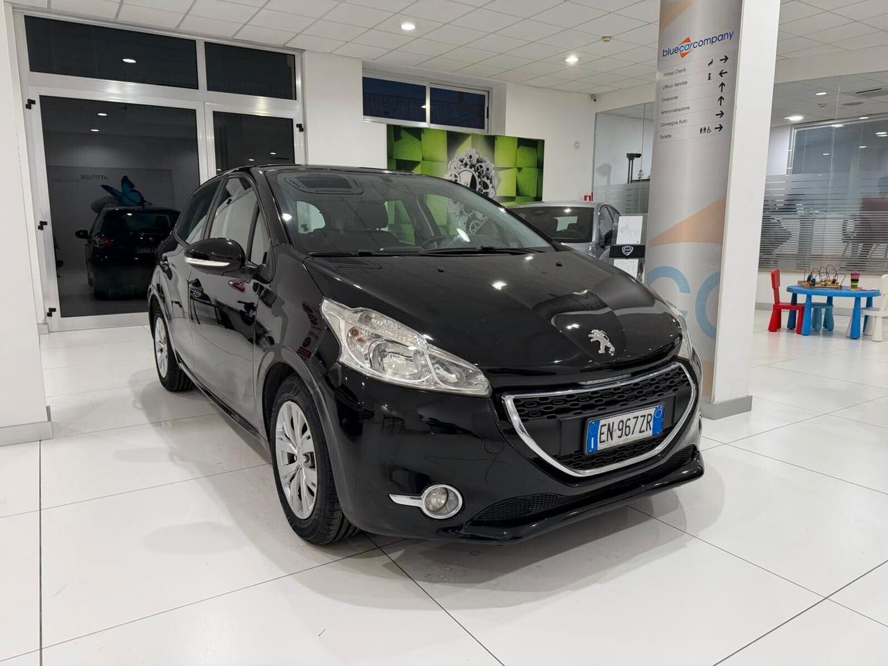 Peugeot 208 1.4 HDi 68 CV 5 porte Active