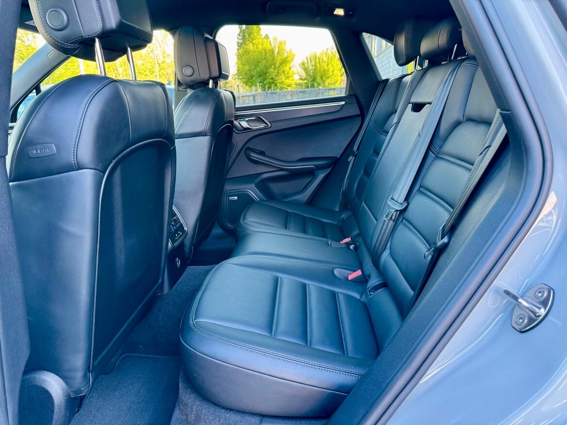 Porsche Macan 2.9 GTS 441 CV FULL GESSO